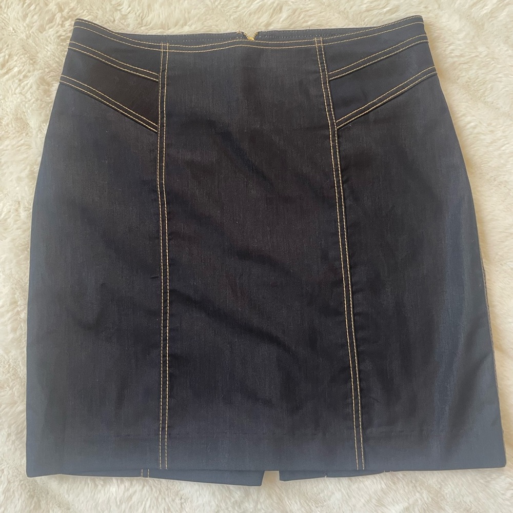 Cache skirt. - Picture 3 of 9